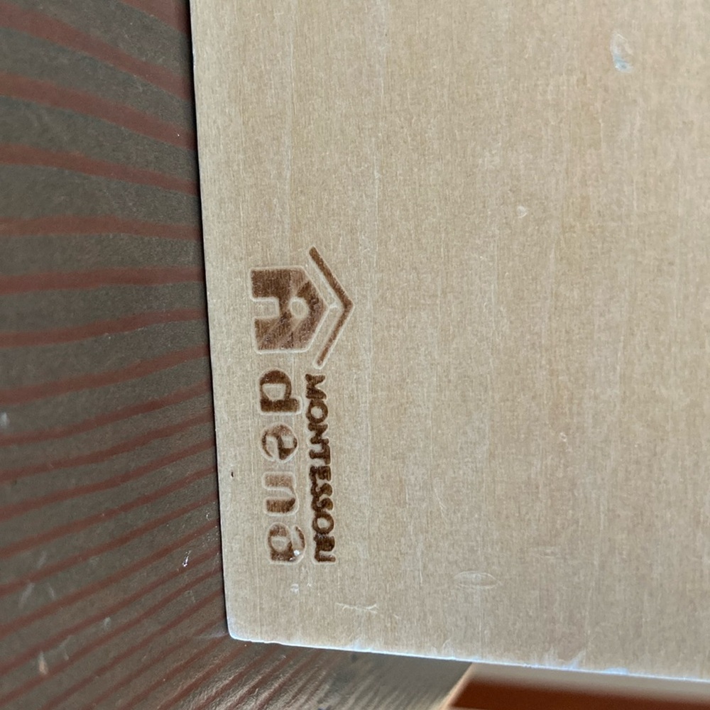 Montessori dena Wooden Box with balls learning toy - Picture 2 of 3